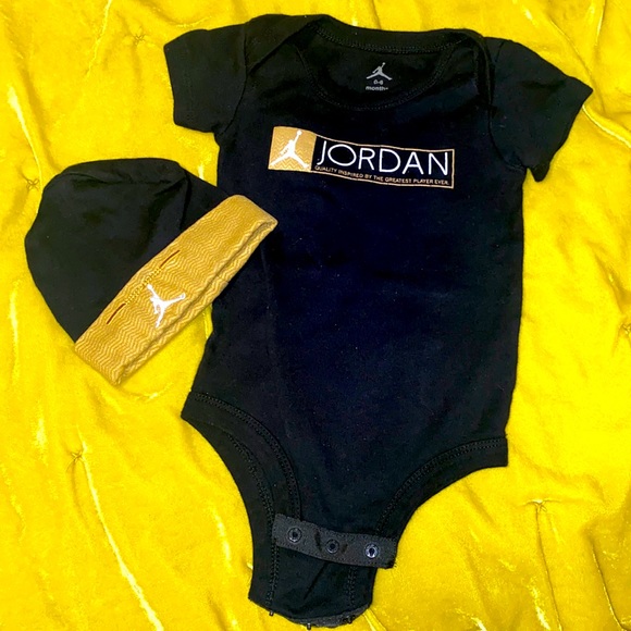 Jordan Onesie! NWOT. Size 0-6 months. Cap included - Picture 1 of 3